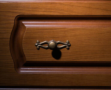 Hálószoba – éjjeliszekrény és tárolók